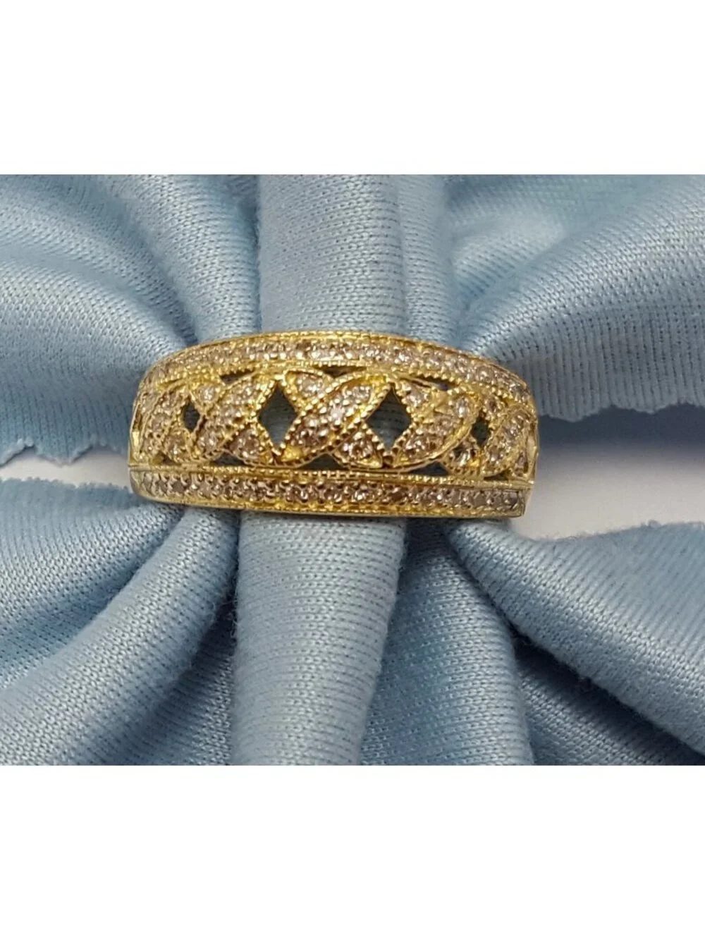 Exquisite 14K Karat Solid Yellow Gold Designer Cluster Diamond Ring - Size 9.5